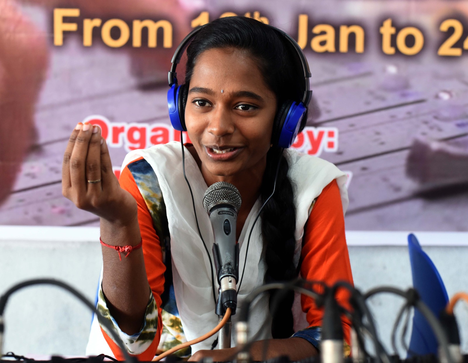 Rj VV Laxmi 